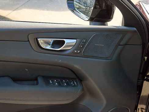 New 2026 Volvo XC60 B5 Ultra w/ Climate Package image 11