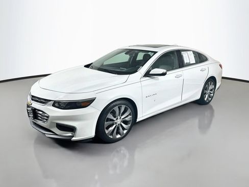 Used 2017 Chevrolet Malibu Premier w/ Premier Sun and Wheel Package FWD image 3