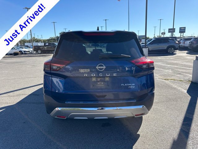 Used 2023 Nissan Rogue Platinum AWD/4WD image 4