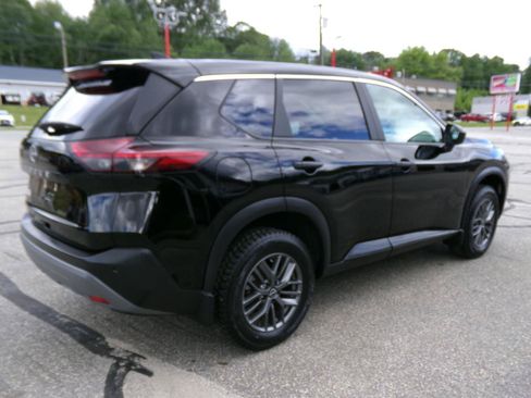 Used 2023 Nissan Rogue S FWD image 5