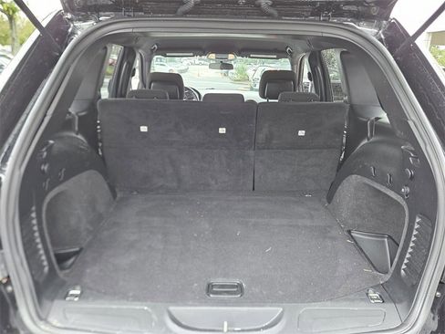 Used 2021 Jeep Grand Cherokee Laredo image 9