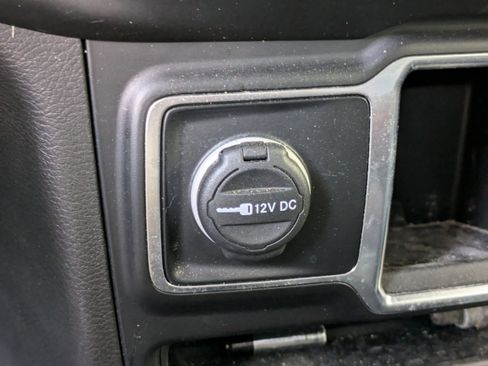 Used 2022 Jeep Gladiator Sport image 26