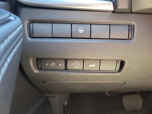 New 2026 Nissan Rogue Platinum AWD/4WD image 25