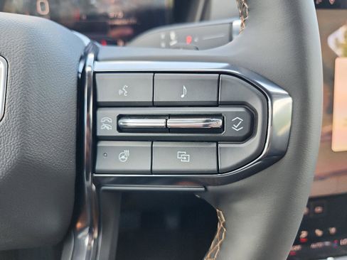 New 2026 GMC Terrain AT4 w/ Convenience Package III image 20