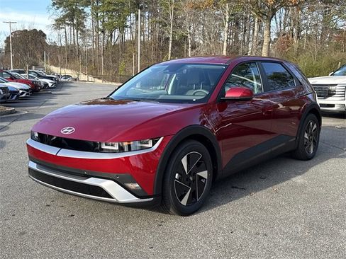 New 2026 Hyundai Ioniq 5 SEL image 3