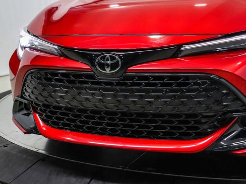 Used 2024 Toyota Corolla SE w/ SE Package FWD image 8
