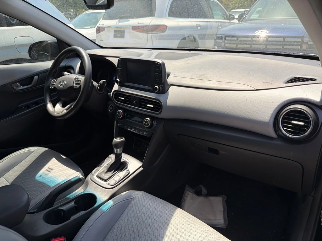 Used 2019 Hyundai Kona Limited FWD image 29