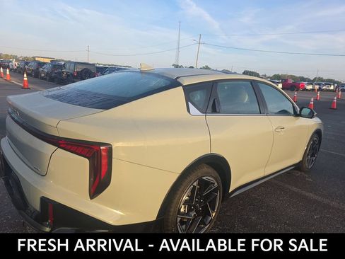 Used 2025 Kia K4 EX FWD image 4