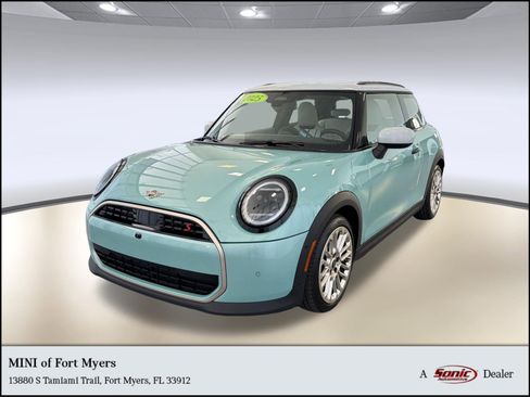 Certified 2025 MINI Cooper S image 1