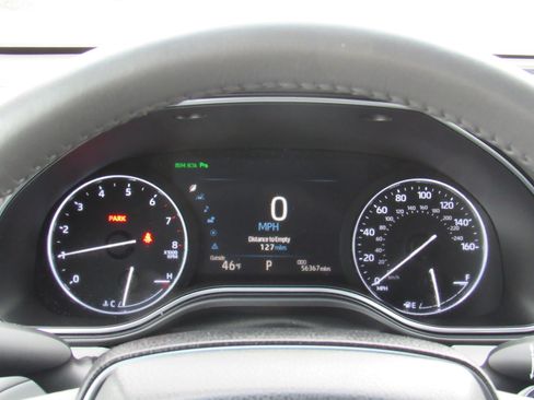 Used 2019 Toyota Avalon Limited image 19