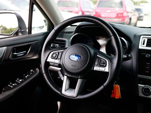 Used 2017 Subaru Legacy 2.5i Premium image 23