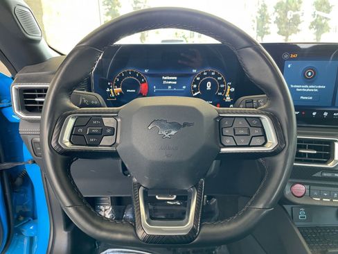 Used 2024 Ford Mustang Premium image 27