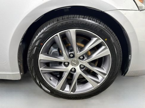 Used 2018 Lexus IS 300 w/ Accessory Package 2 RWD image 32
