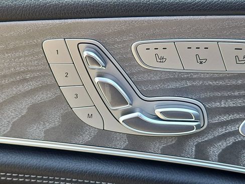 Used 2019 Mercedes-Benz AMG GT 63 image 27