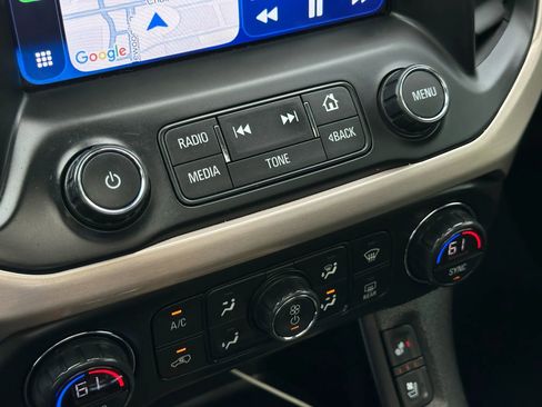 Used 2019 GMC Acadia Denali image 40