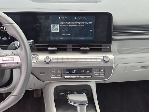 Used 2025 Hyundai Kona SEL FWD image 19
