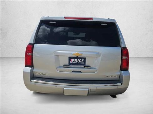 Used 2019 Chevrolet Tahoe Premier w/ Premier Plus Edition RWD image 6