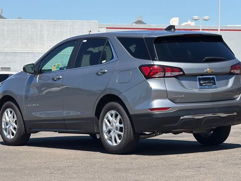 Used 2024 Chevrolet Equinox LT FWD image 7