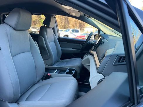 Used 2020 Honda Odyssey EX image 31