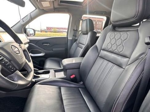 Certified 2024 Nissan Frontier SL w/ Technology Package image 25