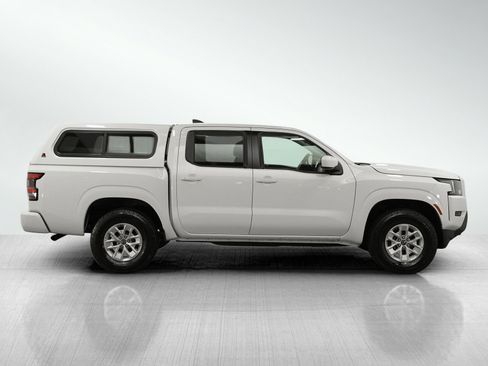 Used 2024 Nissan Frontier SV w/ Technology Package image 6