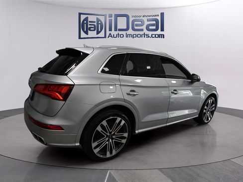 Used 2018 Audi SQ5 Premium Plus w/ S Sport Package AWD/4WD image 5