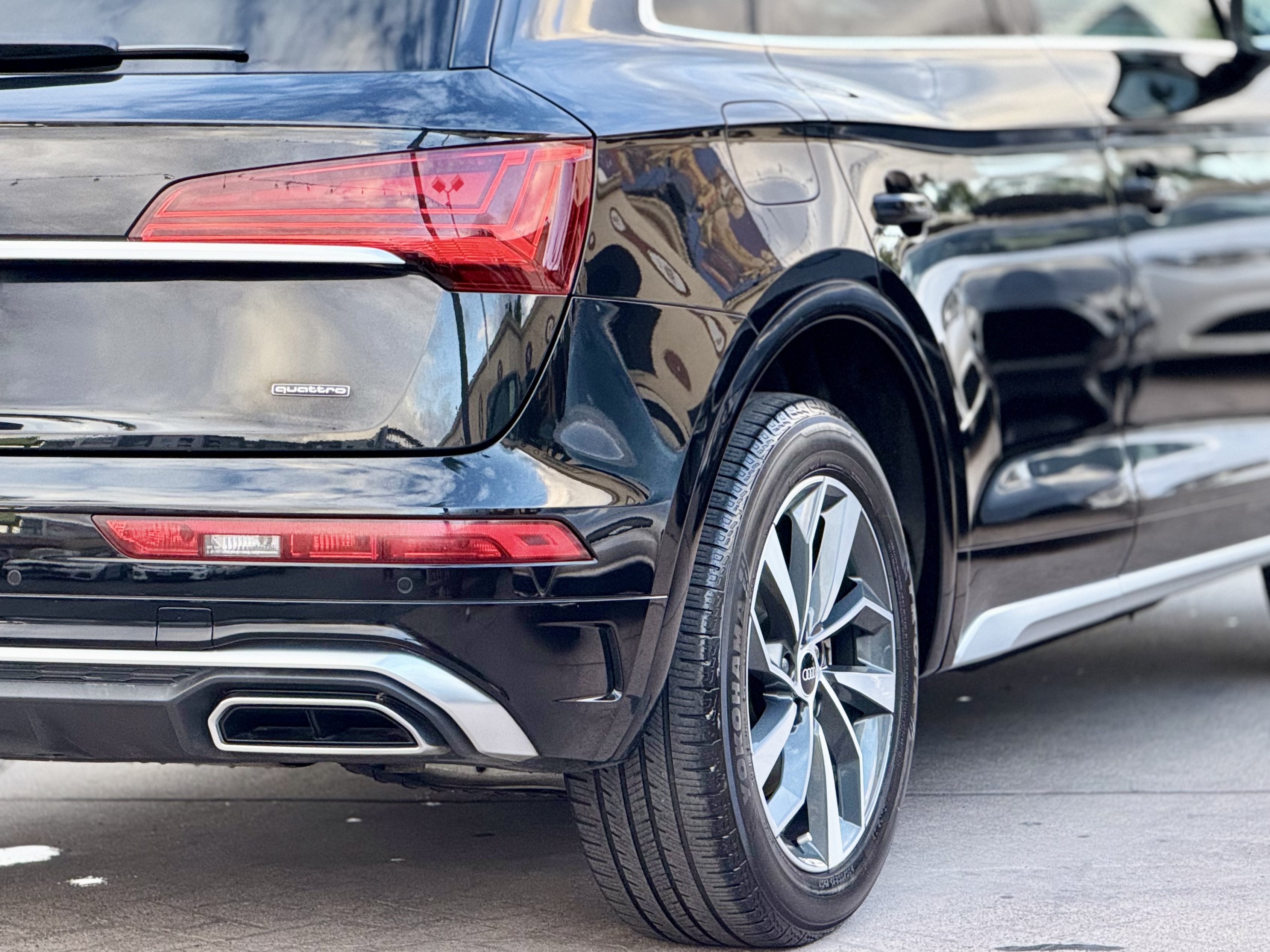 Used 2022 Audi Q5 2.0T Premium AWD/4WD image 16