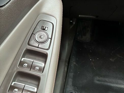 Used 2020 Hyundai Santa Fe Limited w/ Cargo Package image 24