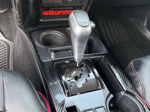 Used 2017 Toyota 4Runner TRD Off-Road Premium image 30