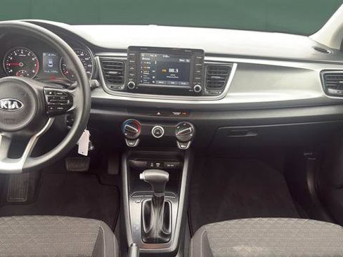 Used 2020 Kia Rio S image 34
