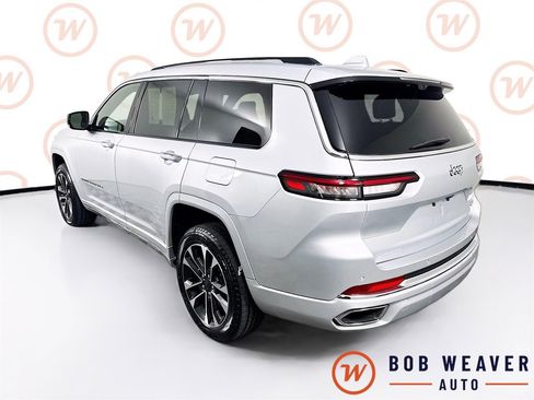 Used 2022 Jeep Grand Cherokee L Overland w/ Luxury Tech Group IV image 5