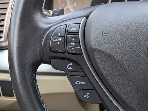 Used 2017 Acura RDX w/ Tech & AcuraWatch Plus Pack FWD image 25