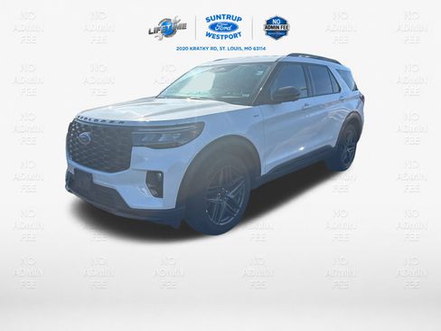 Used 2025 Ford Explorer ST-Line w/ ST-Line Street Pack AWD/4WD image 18