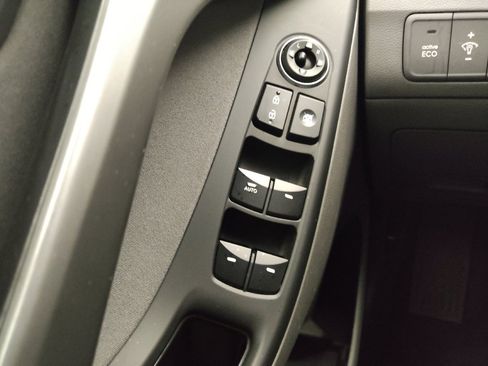 Used 2015 Hyundai Elantra SE w/ Option Group 02 image 27