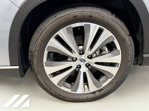 Used 2022 Subaru Ascent Touring AWD/4WD image 36