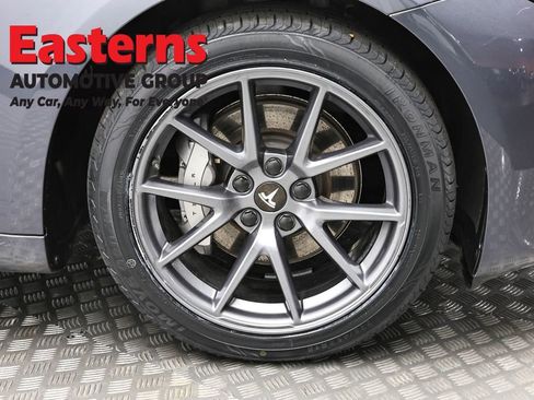 Used 2023 Tesla Model 3 Standard Range image 25