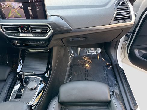 Used 2022 BMW X3 xDrive30i w/ Premium Package 2 image 17