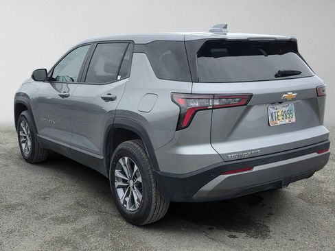Used 2026 Chevrolet Equinox LT AWD/4WD image 5