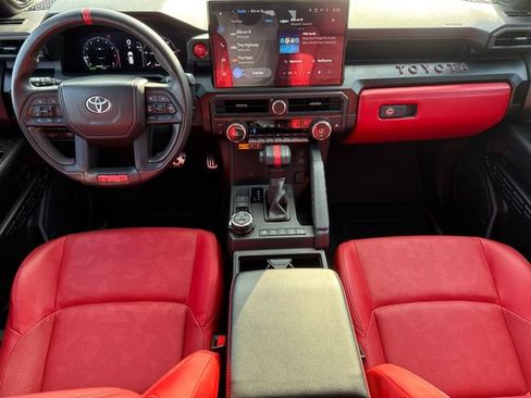 Used 2025 Toyota 4Runner TRD Pro AWD/4WD image 13