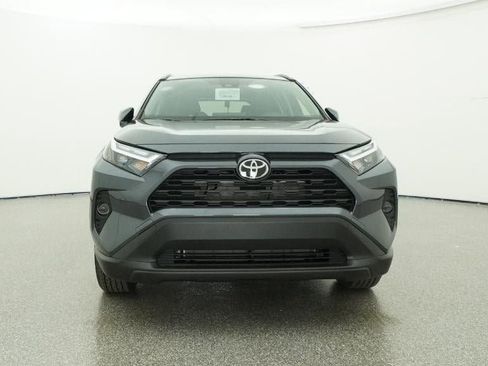 New 2025 Toyota RAV4 XLE image 31