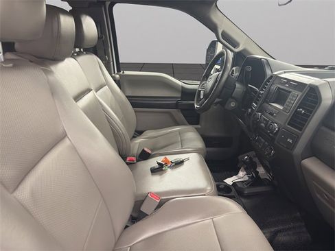 Used 2017 Ford F250 XL w/ Power Equipment Group image 18