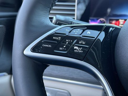 New 2026 Mercedes-Benz GLE 450 4MATIC image 31