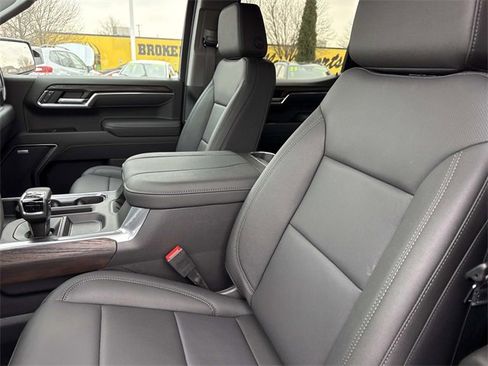 New 2026 GMC Sierra 1500 SLT w/ SLT Premium Plus Package image 18