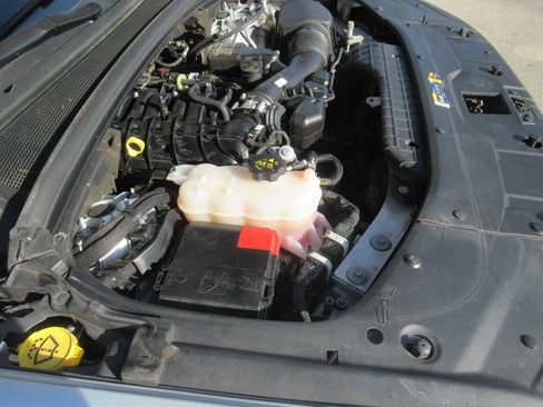 Used 2023 Jeep Grand Cherokee L Laredo image 13