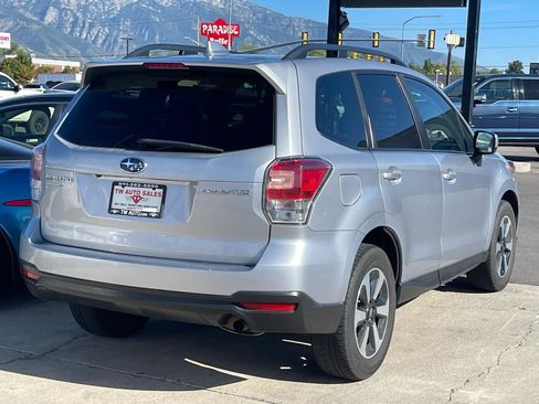 Used 2018 Subaru Forester 2.5i Premium AWD/4WD image 6