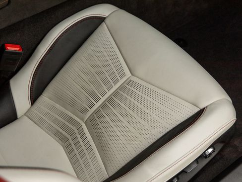 Used 2023 Chevrolet Corvette Stingray Premium Conv RWD image 30