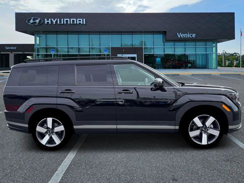 New 2026 Hyundai Santa Fe Limited FWD image 9