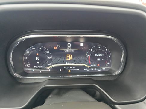 Used 2022 GMC Yukon XL SLT image 15