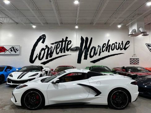 Used 2022 Chevrolet Corvette Stingray Preferred Conv RWD image 2