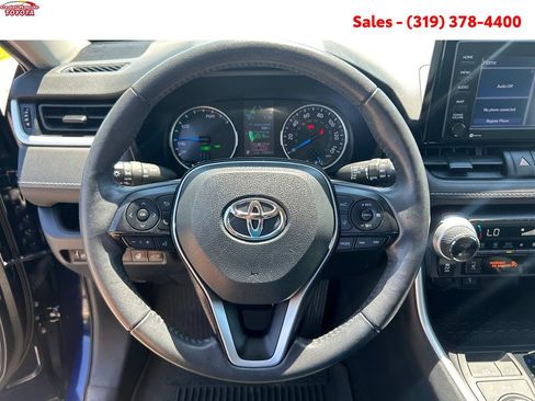 Certified 2021 Toyota RAV4 XLE w/ Convenience Package AWD/4WD image 15